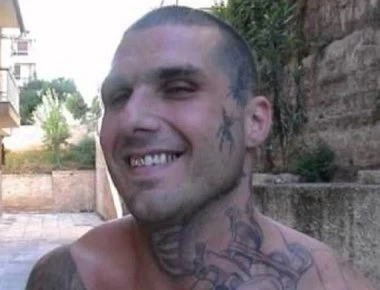 Η Νέμεσις Μαρνέζου κόρη του Λεκτικού αποκαλύπτει: «Ο πατέρας μου μας προετοίμαζε καθημερινά για τον θάνατο» (βίντεο)